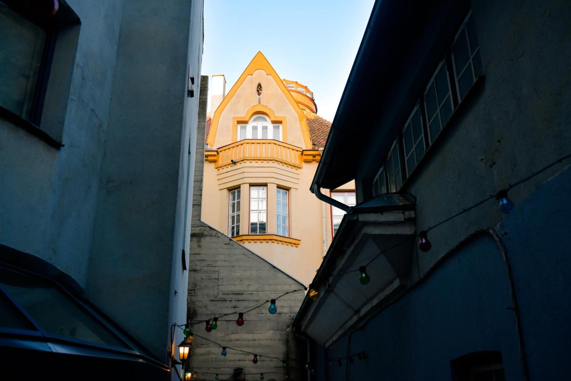 Hotel Beslev Tallin Exterior foto